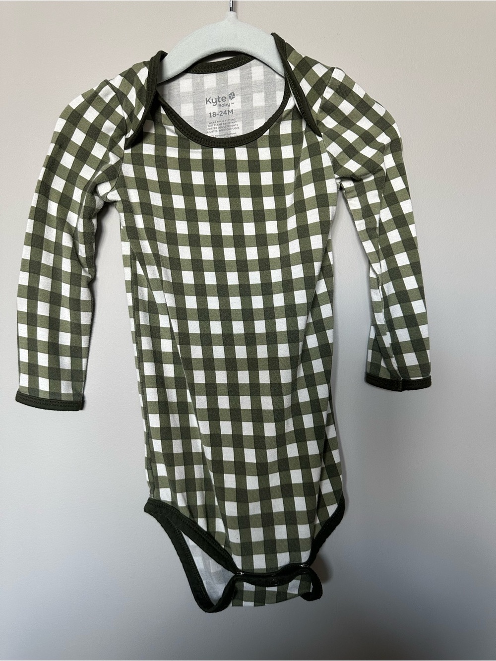 Kyte baby long sleeve onsie